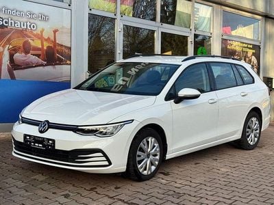 Gebraucht VW Golf VIII Life 116 PS (85 kW) 2024 Weiß Kombi