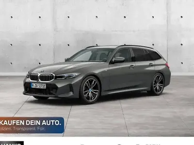Gebraucht BMW 330e Shadowline 292 PS (214 kW) 2023 Grau Kombi