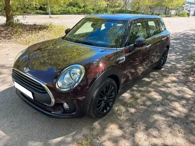 Begagnad Mini ONE Pepper 102 HK (75 kW) 2017 Röd Halvkombi