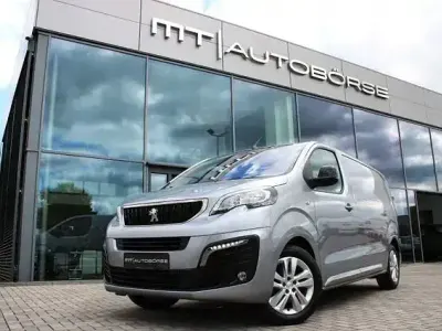 Gebraucht Peugeot Expert 144 PS (105 kW) 2023 Grau Van