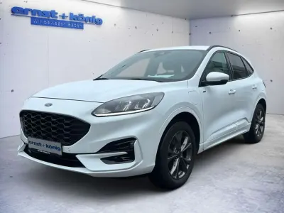 Gebraucht Ford Kuga ST-Line 224 PS (164 kW) 2022 Frozen white SUV