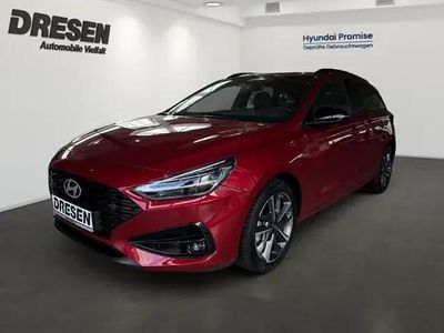 Second-hand Hyundai i30 Advantage 101 CP (74 kW) 2025 Roșu Break