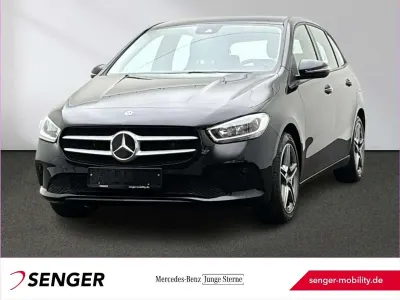 Usata Mercedes E250 Business 160 CV (117 kW) 2022 Nero Berlina