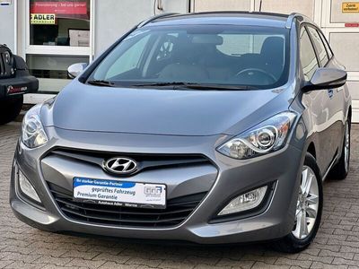 gebraucht Hyundai i30 1.6 GDI cw FIFA World Cup Edition*Navi*Kamer