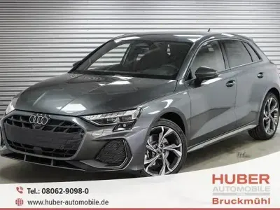 Neu Audi A3 Sport 204 PS (150 kW) 2026 Daytonagrau metallic (6y) Limousine