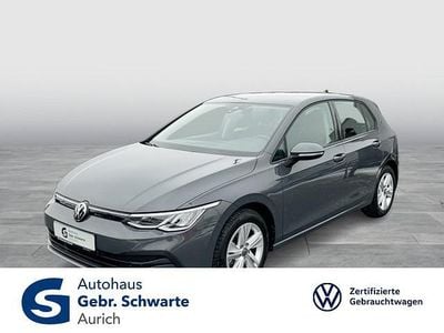 Gebraucht VW Golf VIII Life 116 PS (85 kW) 2023 Grau Limousine