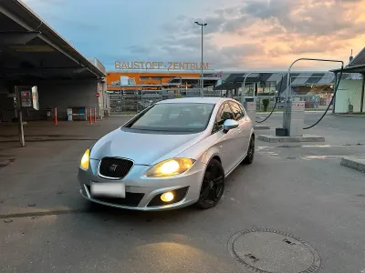 Gebraucht Seat Leon 125 PS (91 kW) 2010 Grau Kleinwagen