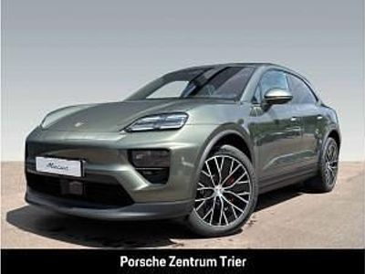 Second-hand Porsche Macan 380 kW (517 CP) 2025 Verde SUV