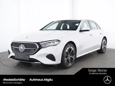 Gebraucht Mercedes E300 Avantgarde 313 PS (230 kW) 2025 Manufaktur lack manufaktur opa Limousine