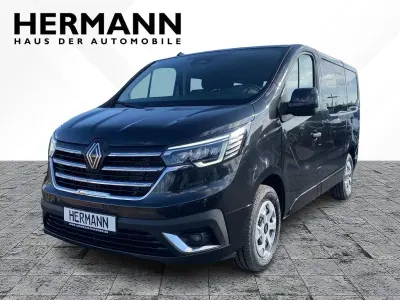 Neu Renault Trafic Evolution 150 PS (110 kW) 2026 Tenebroschwarz metallic (schw Van / Kleinbus