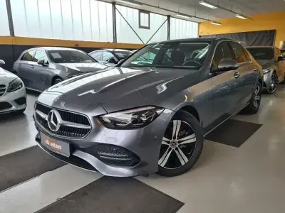 Gebraucht Mercedes C200 Avantgarde 204 PS (150 kW) 2022 Selenitgrau Limousine