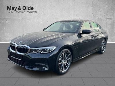 Gebraucht BMW 330e Sport Line 184 PS (135 kW) 2021 Schwarz Limousine