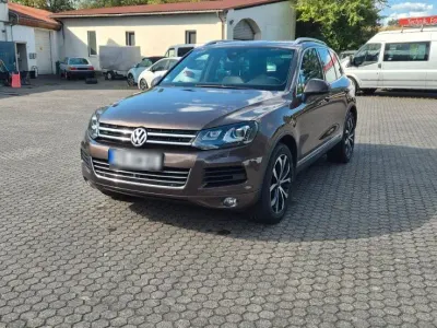 Gebraucht VW Touareg Terrain Tech 245 PS (180 kW) 2011 Braun SUV