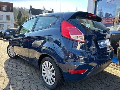 Second-hand Ford Fiesta 60 CP (44 kW) 2014 Albastru Hatchback