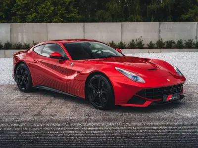 Gebraucht Ferrari F12 736 PS (541 kW) 2013 Rot Coupé