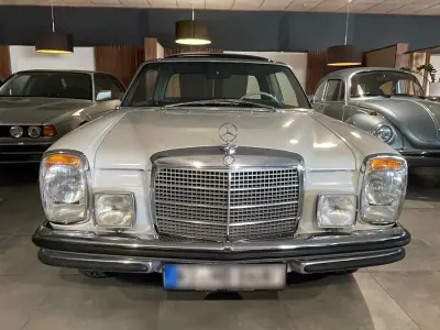 Gebraucht Mercedes W114 150 PS (110 kW) 1969 Weiß Coupé