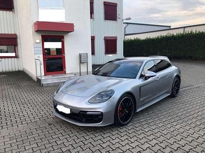 Second-hand Porsche Panamera Sport Turismo 460 CP (338 kW) 2019 Argintiu Break