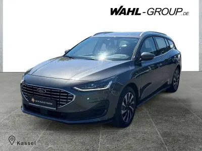 Gebraucht Ford Focus Titanium 125 PS (91 kW) 2022 Silber Kombi