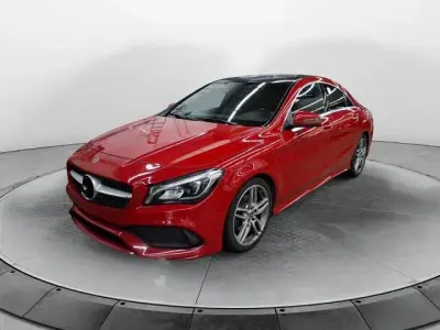 Gebraucht Mercedes CLA200 AMG line 156 PS (114 kW) 2017 Rot Coupé