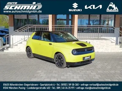 Usado Honda e Advance 113 kW (154 HP) 2020 Amarelo Citadino