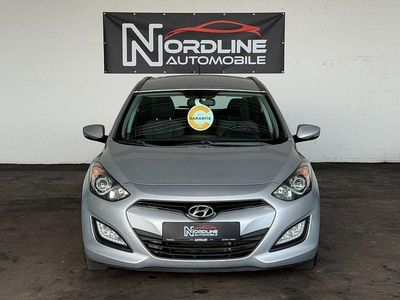 Gebraucht Hyundai i30 Trend 90 PS (66 kW) 2013 Silber Kombi