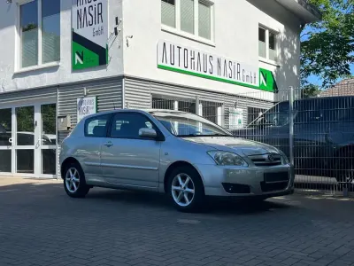 Gebraucht Toyota Corolla Sol 90 PS (66 kW) 2005 Silber Kleinwagen