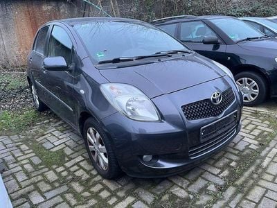 Gebraucht Toyota Yaris Team 87 PS (63 kW) 2008 Grau Kleinwagen