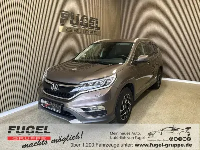 Käytetty Honda CR-V Elegance 155 HP (114 kW) 2018 Hopea Katumaasturi