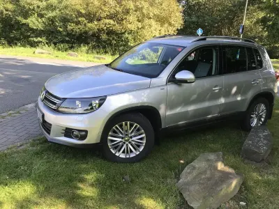 Gebraucht VW Tiguan Sportline 140 PS (102 kW) 2015 Silber SUV