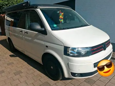 Gebraucht VW Multivan 140 PS (102 kW) 2012 Weiß Van / Kleinbus