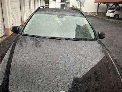 Gebraucht Mercedes E250 Elegance 204 PS (150 kW) 2010 Schwarz Kombi