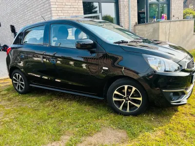 Gebraucht Mitsubishi Space Star 71 PS (52 kW) 2020 Schwarz Kleinwagen