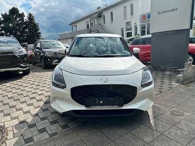 Neu Suzuki Swift Comfort+ 82 PS (60 kW) 2026 Weiß Kleinwagen