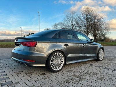 gebraucht Audi A3 A32.0 TDI Limousine (clean die.) quattro S tronic