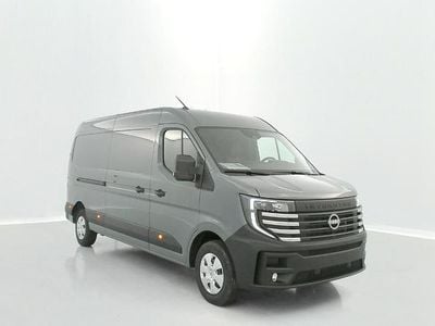 Second-hand Nissan Interstar Tekna 150 CP (110 kW) 2024 Gri Van