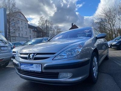 Gebraucht Peugeot 607 133 PS (97 kW) 2004 Grau Limousine