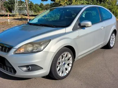 Gebraucht Ford Focus Sport 116 PS (85 kW) 2009 Grau Limousine