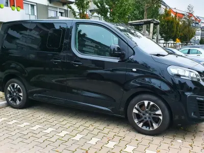 Gebraucht Opel Zafira Life Edition 150 PS (110 kW) 2021 Schwarz Van / Kleinbus