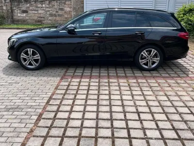 Gebraucht Mercedes C180 116 PS (85 kW) 2016 Schwarz Kombi