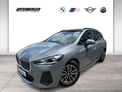 Gebraucht BMW 220 M Sport 163 PS (119 kW) 2026 Grau Coupé