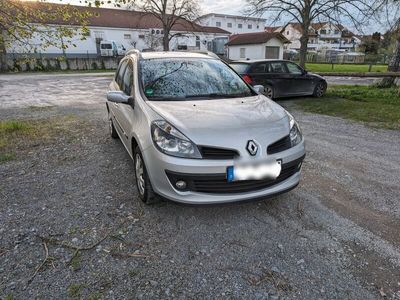 gebraucht Renault Clio GrandTour Dynamique 1.2 16V TCE Dynamique