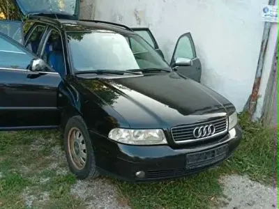 Gebraucht Audi A4 116 PS (85 kW) 2000 Schwarz Kombi