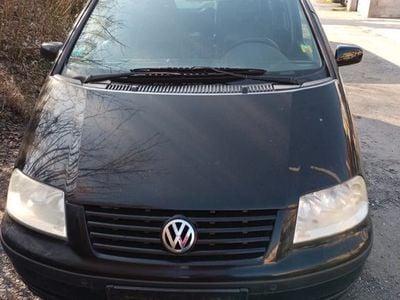 VW Sharan