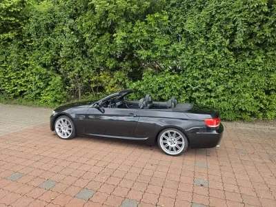 Gebraucht BMW 320 Cabriolet M Sport 177 PS (130 kW) 2008 Schwarz Cabrio