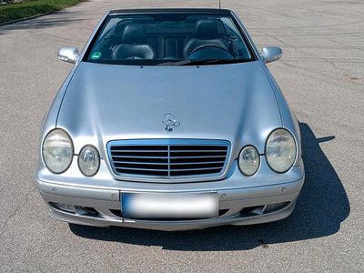 Usata Mercedes CLK230 Avantgarde 197 CV (144 kW) 2001 Argento Cabrio