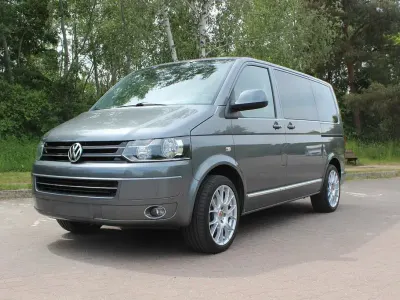 Gebraucht VW T5 Highline 179 PS (131 kW) 2012 Grau Van
