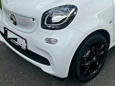 Gebraucht Smart ForTwo Cabrio Passion 90 PS (66 kW) 2019 Weiß Cabrio