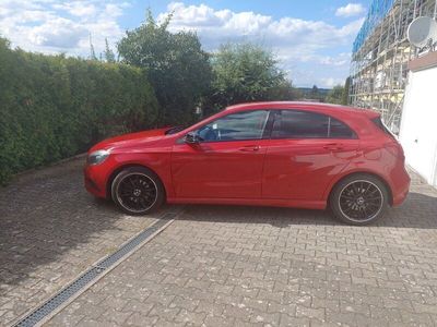 gebraucht Mercedes A200 CDI - AMG 18 Felgen - Night Paket