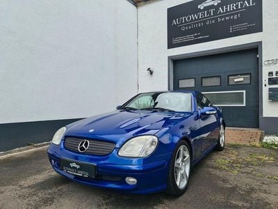 Blau Gebraucht 2002 Mercedes SLK200 Cabrio | 4.290 € (Etwas zu teuer)