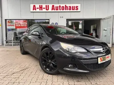 Gebraucht Opel Astra GTC Active 120 PS (88 kW) 2014 Schwarz Coupé